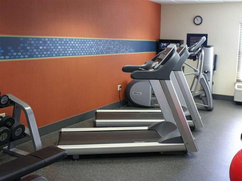 Hampton Inn Princeton Екстериор снимка
