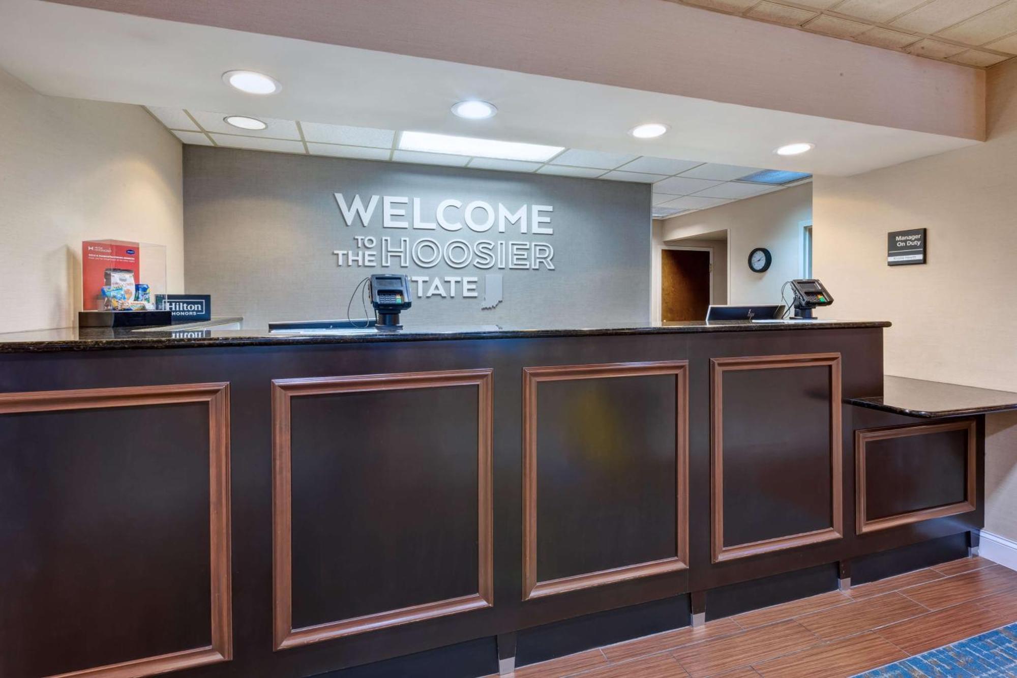 Hampton Inn Princeton Екстериор снимка