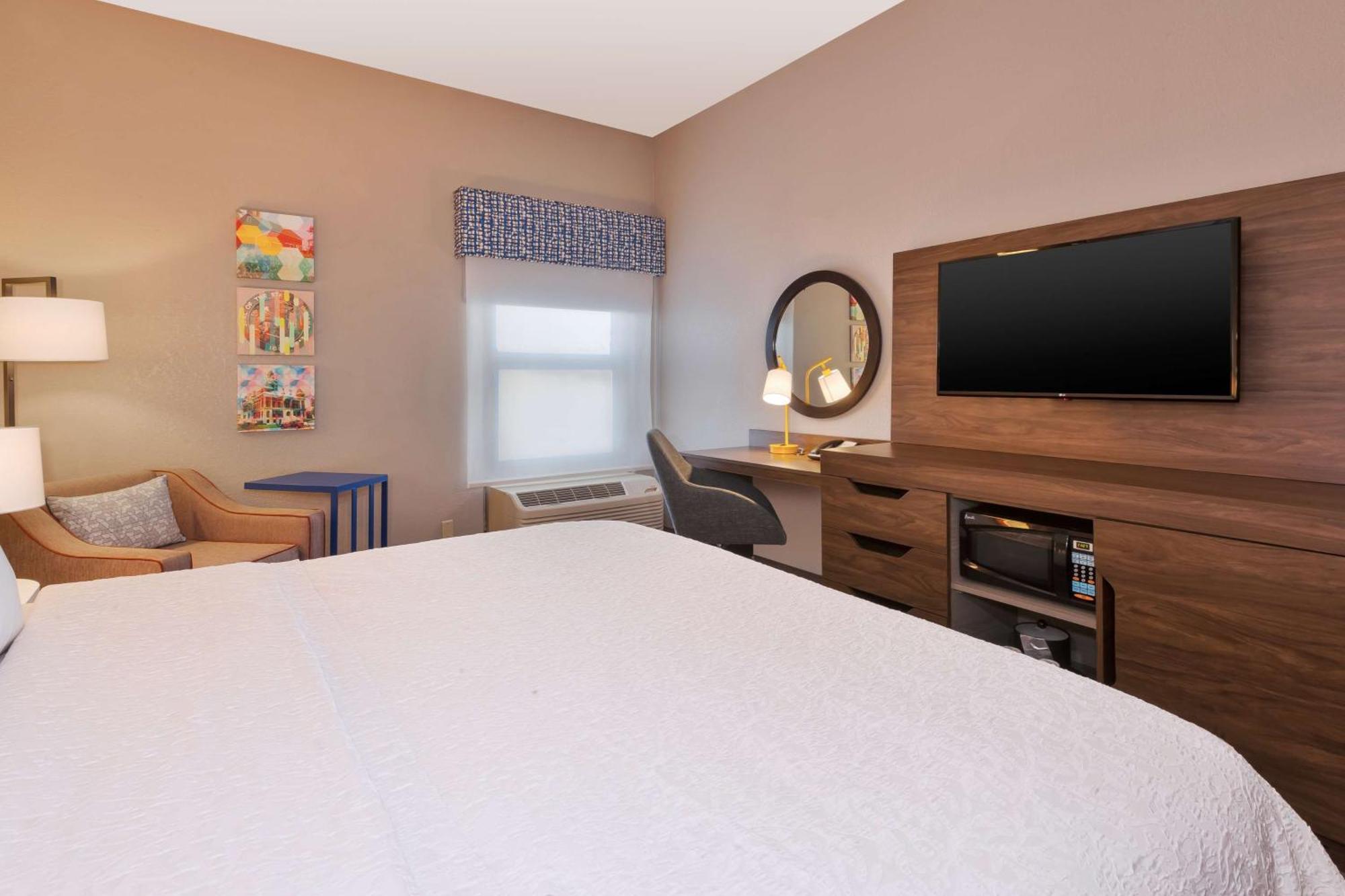 Hampton Inn Princeton Екстериор снимка