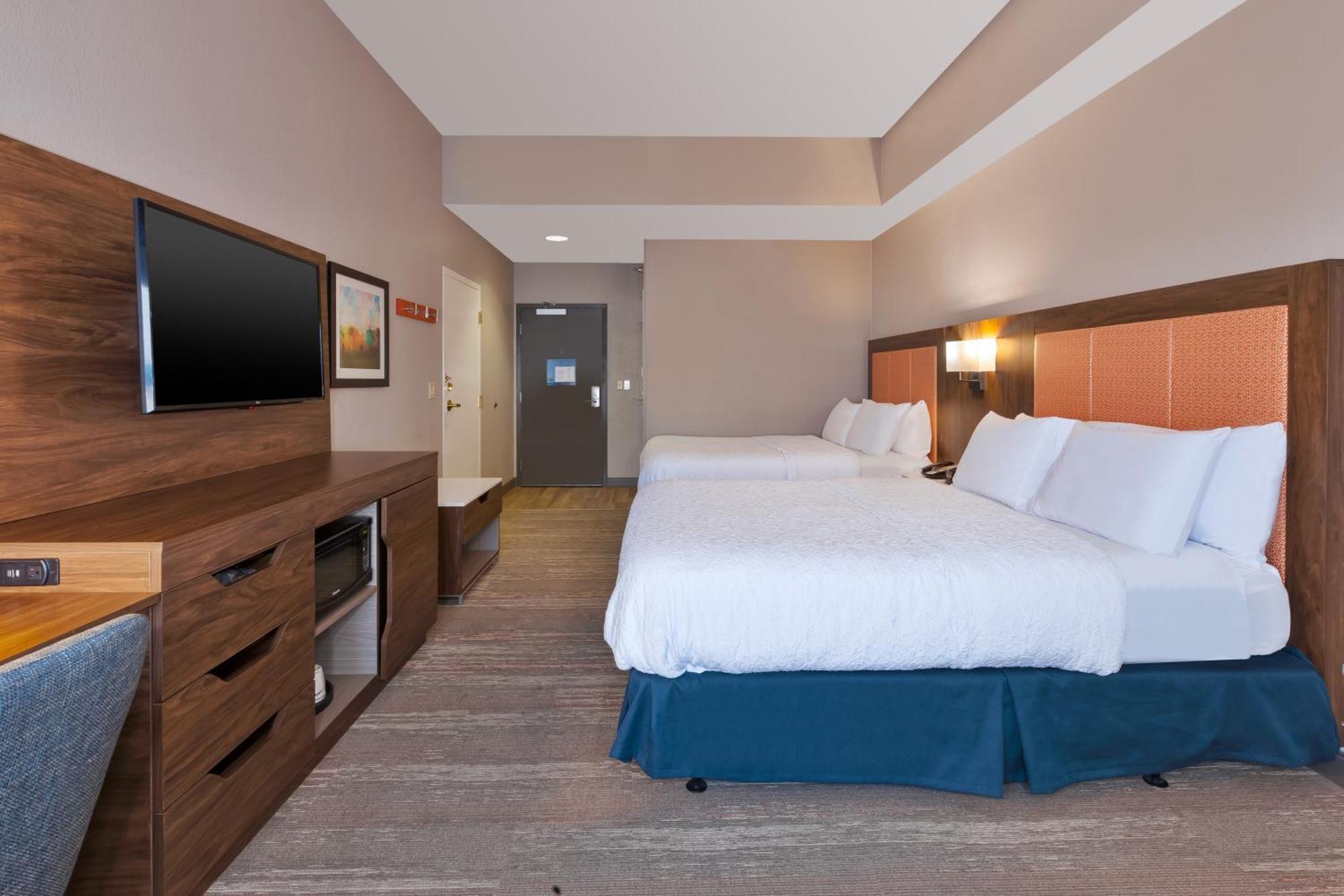 Hampton Inn Princeton Екстериор снимка