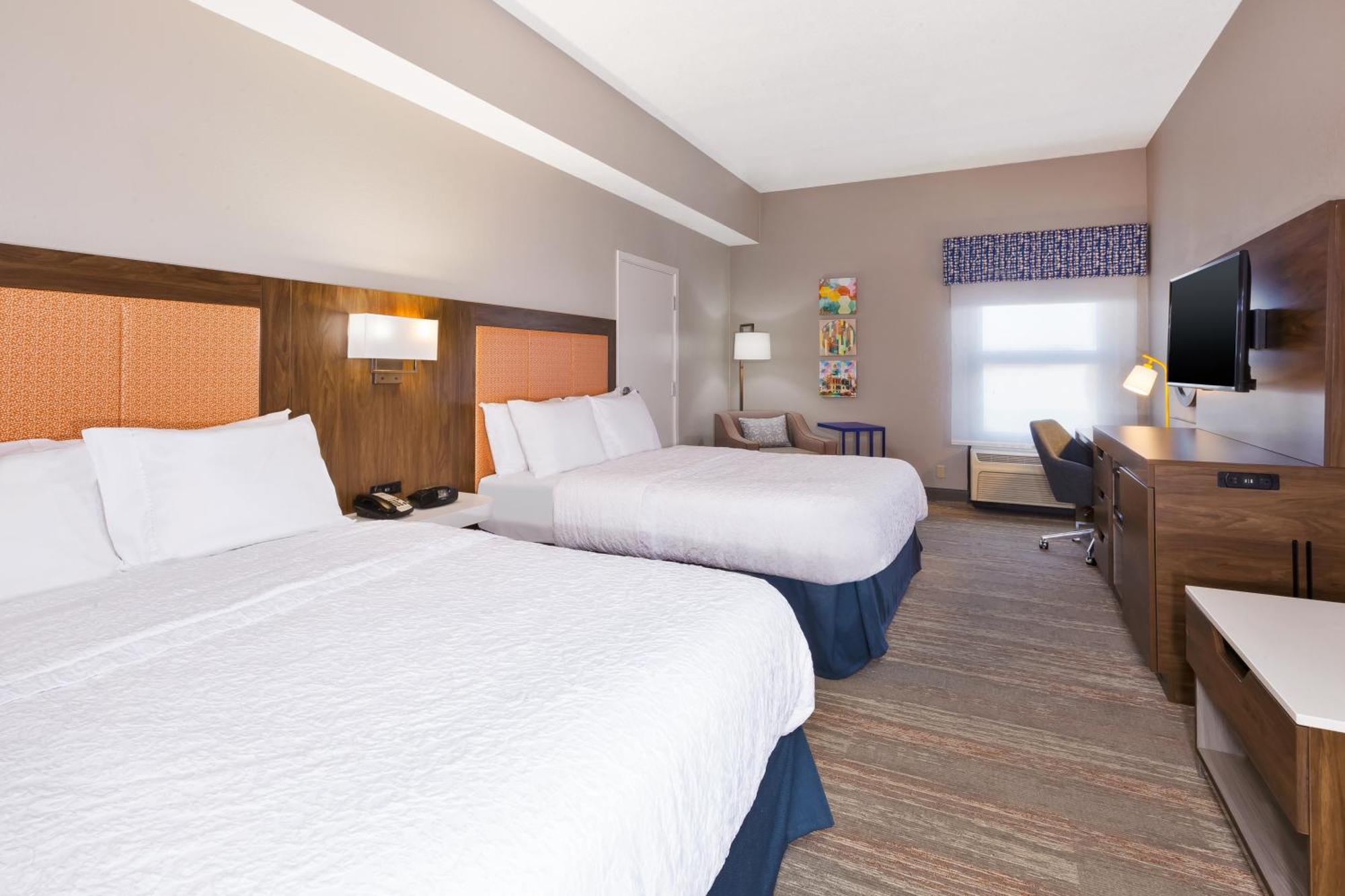 Hampton Inn Princeton Екстериор снимка