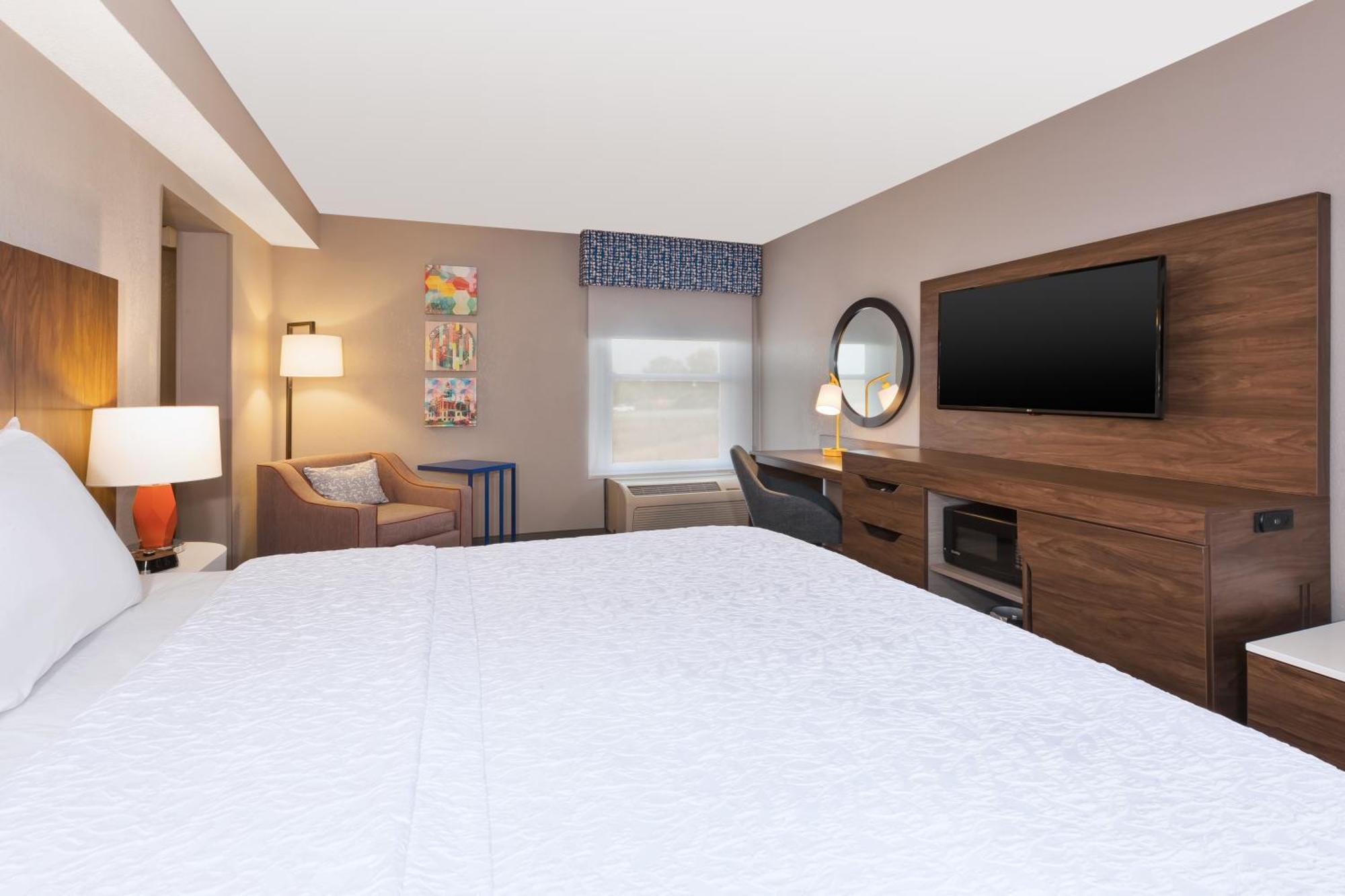 Hampton Inn Princeton Екстериор снимка
