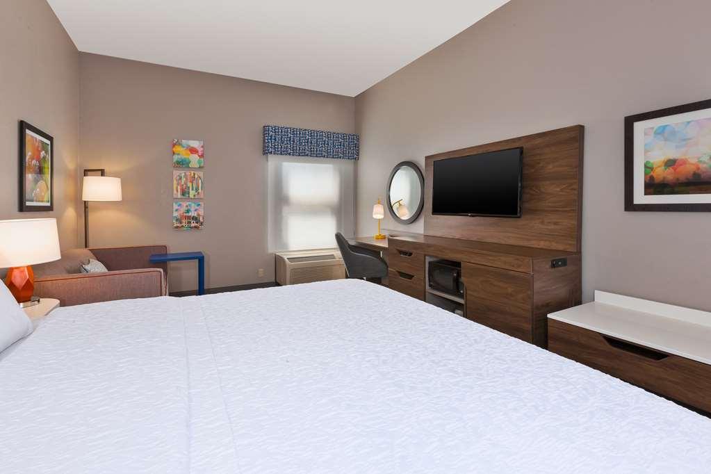 Hampton Inn Princeton Стая снимка